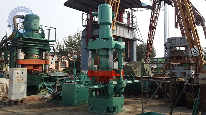 南昌全自動雙層魚餌壓塊機客戶現場